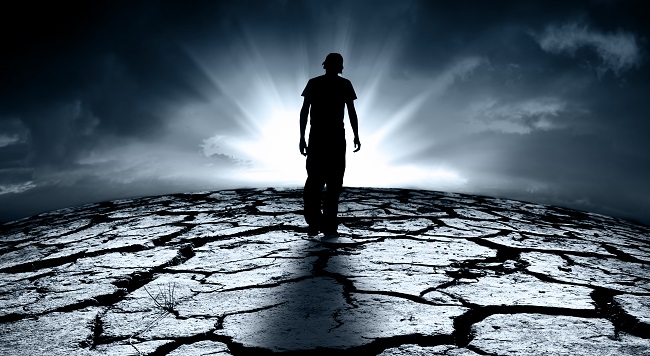 walking-to-light-in-dessert-small