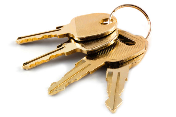 set of golden key rings